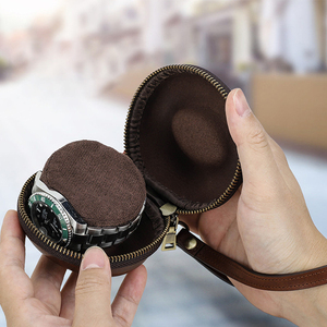 กล่องใส่นาฬิกาหนังแท้ทรงโดนัทแบบซิปสำหรับเดินทาง พร้อมส่ง - Product Image 3