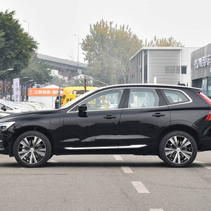 Nuevo <span class=keywords><strong>Volvo</strong></span> XC60 <span class=keywords><strong>B5</strong></span> 4WD Edición Inteligente, SUV Mediano con Sistema PHEV, 5 Asientos Confortables, Redefine el Viaje Familiar, Disponible en Stock - Product Image 1