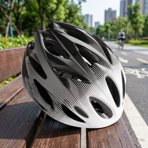Casque de vélo adulte unisexe en PC+EPS, respirant, motif à pois, protection de la tête pour le cyclisme, style sportif, toutes saisons - Product Image 4