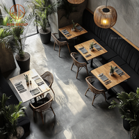 Ensemble de mobilier de restaurant moderne commercial pour café et salon de thé, banquettes capitonnées en velours violet, tables à manger en bois assorties