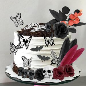 Venta al por Mayor de 26 Piezas de Adornos Góticos para Pastel de <span class=keywords><strong>Halloween</strong></span>, Decoraciones de Rosas Negras y Rojas, Calaveras y Mariposas para Cupcakes, Suministro Integral - Product Image 3