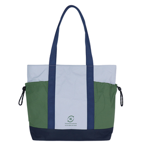 Sacs fourre-tout d'été avec poches latérales à fermeture éclair, certifiés GRS, pour femmes, noirs, de haute qualité, écologiques, recyclés OBP - Product Image 5