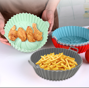 Tapis de cuisson pliable en silicone de qualité alimentaire pour friteuse à air, rond, 110g, résistant à l'huile et à la chaleur, pour micro-ondes et four - Product Image 1