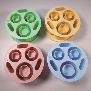 Molde de silicona para cubitos de hielo con diseño de fácil desmolde y tapa, capacidad para 100 cubos, para uso doméstico, para hacer helados y cubitos de hielo. - Product Image 4