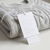Étiquettes suspendues et étiquettes en papier personnalisées avec logo imprimé, de luxe, avec cordon, de haute qualité, pour vêtements, prix d'usine