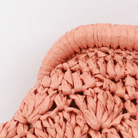 Sac de dîner en forme d'éventail fait à la main en forme de dame en forme de crochet rouge brique porte-monnaie avec pince en fer sac cadeau portable