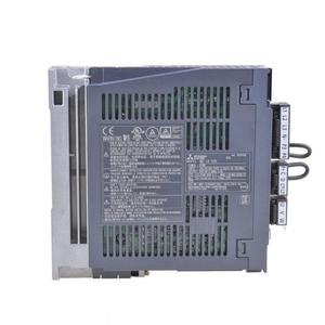 Nuevo Arrancador de Motor Industrial MR-J4-70A 0.75kW 240V STO Safety Soft 50/60Hz con Tecnología Electrónica de Inducción - Product Image 2