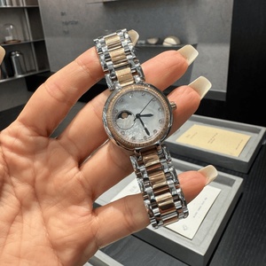 Reloj de Lujo de Alta Gama con Movimiento de Cuarzo de Precisión, Bisel con Incrustaciones de Diamantes, Visualización de Fase Lunar, Resistente al Agua para Uso Diario, Longines - Product Image 2