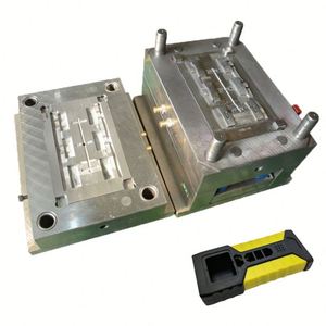 Conception de moules personnalisés pour l'électronique Pièces en TPU Insert en caoutchouc Outillage de surmoulage par injection pour moule 2K Surmoulage - Product Image 2