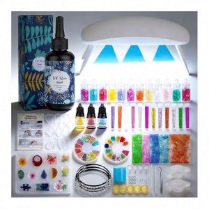 Kit de fabrication de pendentifs faits main DIY, bijoux en résine de Noël, résine UV dure, lampe LED transparente, moules en silicone, fleurs scintillantes - Product Image 1