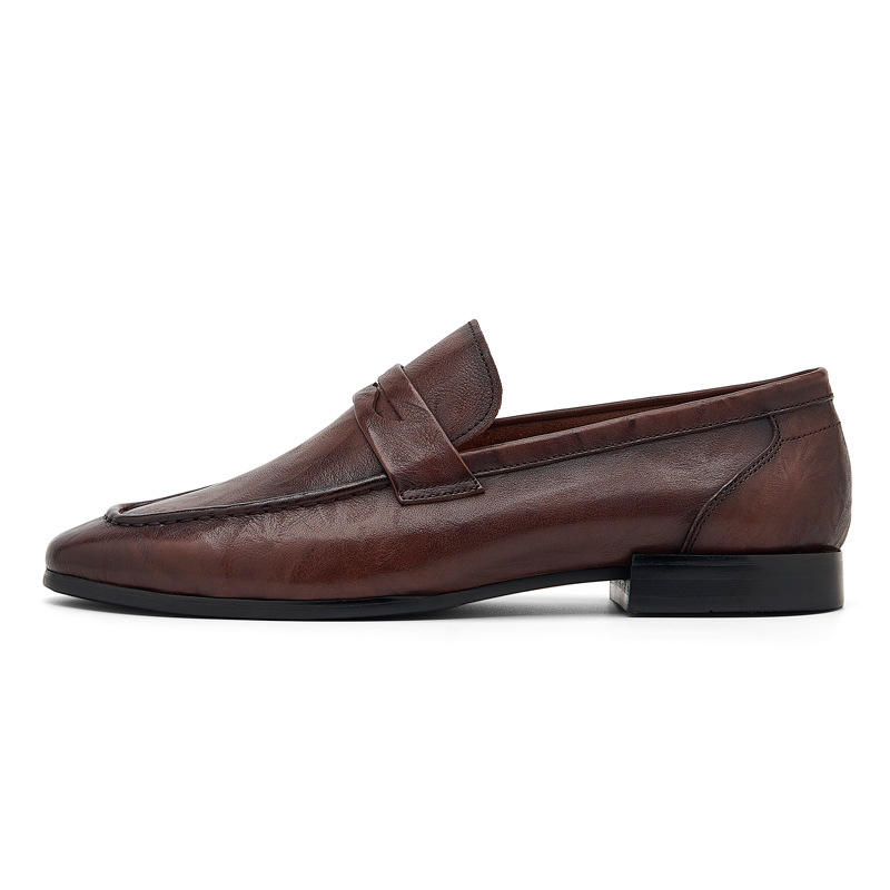 สีน้ำตาล