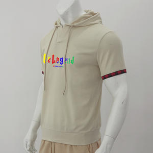 OEM ODM en stock Logo imprimé décontracté à capuche pour hommes, T-shirt sportif à manches courtes pour hommes, haut gaufré urbain à la mode - Product Image 5