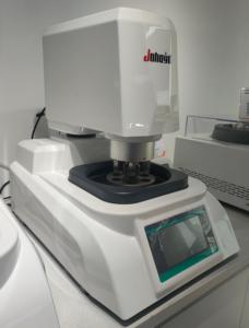 Machine automatique de meulage, polissage et rodage de spécimens métallurgiques et minéraux pour laboratoire - Product Image 2
