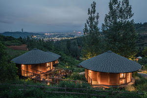 Casa de árbol de madera pesada Bosque Circular Lodge Piscina al aire libre Terraza Resort Hotel <span class=keywords><strong>Chalet</strong></span> Azulejo Techo con visera Cabaña de troncos de ensueño Camping - Product Image 3