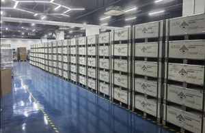 แบตเตอรี่ Yuyuan 51.2V 16kWh LiFePO4 แบบต่อพ่วงได้ 314Ah สำหรับบ้าน ESS ระบบไฮบริดกริด ได้รับการรับรองมาตรฐาน EU CE สำหรับเก็บพลังงานแสงอาทิตย์ ป้องกันน้ำและฝุ่นระดับ IP55 8000 - Product Image 5