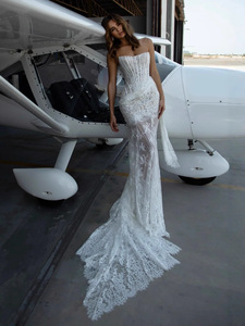 Gaun Panjang Putih Baru Seksi Berbahan Lace Transparan dengan <span class=keywords><strong>Patchwork</strong></span> dan Jaring Tulang Ikan, Gaun Malam Elegan - Product Image 2