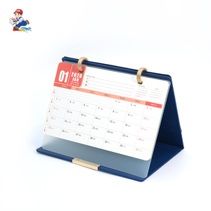 Calendario de Escritorio Espiral Diario al por Mayor, Impresión en Papel Couché con Impresión Offset - Product Image 1