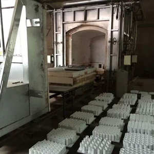 بطانة سيراميك دقيقة مخصصة للماكينات مصنوعة من الستايت/ألومينا لصناعة القطع - Product Image 6