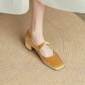 Xinzirain personalizzato OEM/ODM canary foderato Mary Jane scarpe quadrate con <span class=keywords><strong>tacco</strong></span> grosso <span class=keywords><strong>medio</strong></span> - Product Image 4