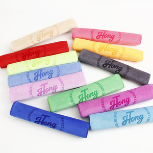 Serviettes <span class=keywords><strong>de</strong></span> sport en microfibre pour le yoga, le sport en plein air, la salle <span class=keywords><strong>de</strong></span> sport, serviettes <span class=keywords><strong>de</strong></span> sport personnalisées avec logo, serviettes <span class=keywords><strong>de</strong></span> sport personnalisées absorbant la transpiration et à séchage rapide - Product Image 4