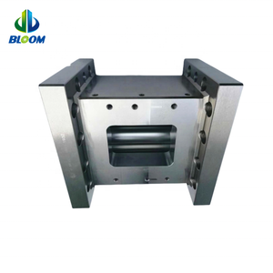 L'extrudeuse à double vis co-rotative parallèle partie le baril adapté aux besoins du client pour l'industrie de batterie au lithium - Product Image 2