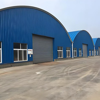 Grande structure en acier robuste pour entrepôt, hangar en structure métallique, entrepôt en structure en acier