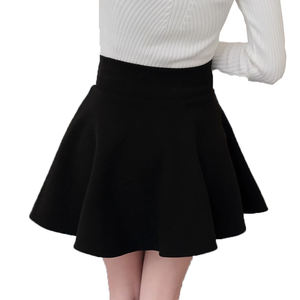 pleated skirt reference