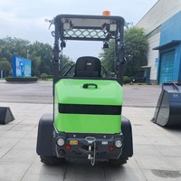 Caricatore Elettrico XC908EV da 800KG con Benna da 0,4m³ e Batteria da 26,738kWh