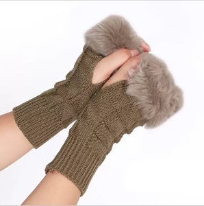 Gants <span class=keywords><strong>sans</strong></span> <span class=keywords><strong>doigts</strong></span> en tricot doux avec bordure en fausse fourrure, mitaines thermiques demi-<span class=keywords><strong>doigts</strong></span> pour femmes, accessoires de mode d'hiver, fournisseur de chapeaux - Product Image 1
