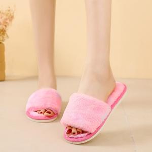Pantuflas de Mujer con Punta Abierta, Forradas de Peluche, Planas, Suaves, con Estampado de Corazón, Antideslizantes, para Interiores y Exteriores, para la Playa - Product Image 2