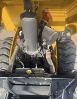 دحّاحة طرق XCMG XS143J مستعملة عالية الجودة بوزن 14 طن بسعر تنافسي