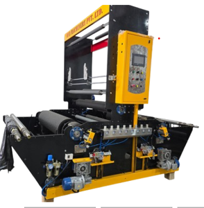 Máquina industrial de conversión rollo a rollo con panel de control automatizado - Product Image 2