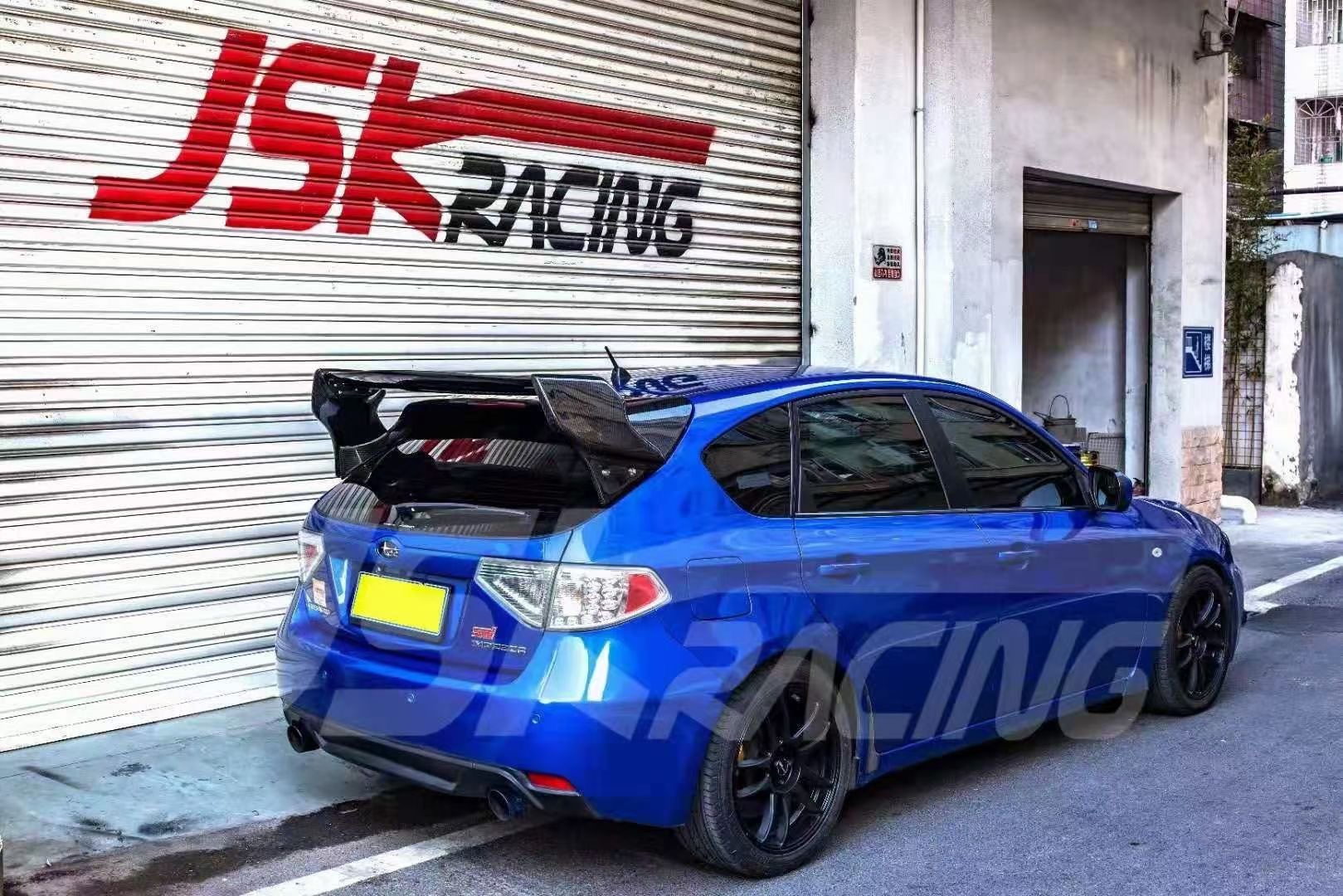 VRS スタイル カーボンファイバー ルーフスポイラー 2008-2011年式 