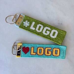 Porte-clés brodé personnalisé avec logo pour coffrets cadeaux d'entreprise, cadeaux promotionnels et promotion de la marque d'entreprise - Product Image 3