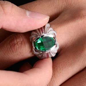 Anillo Grueso de Oro Blanco de Lujo de 10k, 14k, 18k con Esmeralda Ovalada de Laboratorio, Anillo de Alta Joyería para Compromiso, Regalo para Hombre - Product Image 2