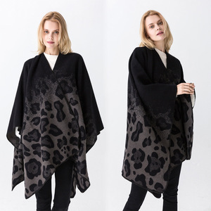 Vente chaude, châles chauds pour femmes, étoles, ponchos en <span class=keywords><strong>acrylique</strong></span> d'hiver, léopard - Product Image 1