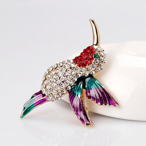 Nouveau Style oiseau CZ strass colibri broches pour femmes mignon petit Animal broche broche broches robes manteau accessoires - Product Image 3