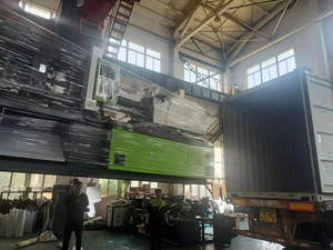 Macchina automatica per lo stampaggio ad iniezione di preforme per animali domestici da 200ton macchina idraulica per lo stampaggio ad iniezione di plastica motore per termoplastica - Product Image 6