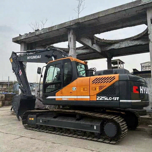 Excavadora de cadenas Hyundai 210LC-7 220 225 de 22 toneladas usada por una empresa surcoreana de maquinaria de construcción - Product Image 1