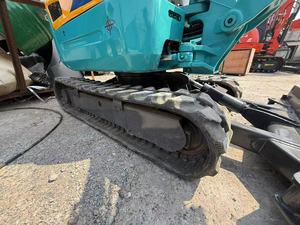 Mini pelleteuse hydraulique sur chenilles Kubota U17 d'occasion chenille réglable pour travaux étroits U15 U27 U35 U40 U48 U55 U155 U163 U165 U183 - Product Image 6