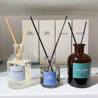 Bouteille diffuseur de parfum en verre ambré 60ml 120ml 250ml avec bouchon et boîte cadeau personnalisée pour bâtonnets diffuseurs