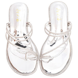 Sandalias de cristal plateadas de doble uso - Product Image 1
