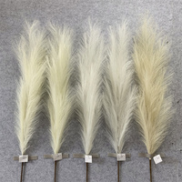 QSLH-546 de haute qualité herbe de pampa chaude Artificiales Grandes graines d'herbe de pampa centres de table de mariage Faux herbe de pampa moelleuse