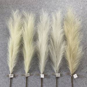 QSLH-546 de haute qualité herbe de pampa chaude Artificiales Grandes graines d'herbe de pampa centres de table de mariage Faux herbe de pampa moelleuse - Product Image 5