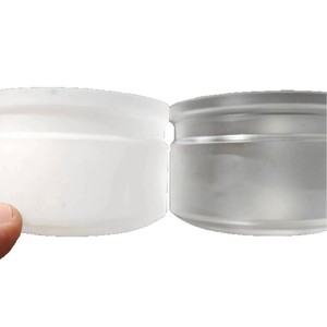 Service de sablage de pointe pour le traitement des pièces métalliques et plastiques, le débavurage par projection de billes, personnalisation disponible - Product Image 2