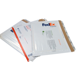 Embalaje de sobre de cartón de fábrica, tira de desgarro amarilla, fácil apertura, envío por <span class=keywords><strong>correo</strong></span> exprés, fabricante de Shanghai - Product Image 1