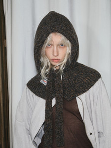 <span class=keywords><strong>Cagoule</strong></span> et écharpe tout-en-un pour <span class=keywords><strong>femme</strong></span>, bonnet tricoté chaud d'hiver avec cache-oreilles, écharpe à capuche tendance - Product Image 1