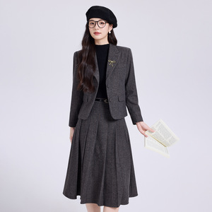 Women's Wool Suit Set Gray Brown Solid Color Jacket And Skirt Two Piece Professional Office Wear For Interview Commute - Product Image 4