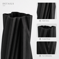 Vase à fleurs géométrique en céramique noir mat Jossin, décoration sculpturale nordique pour le salon, table et intérieur moderne