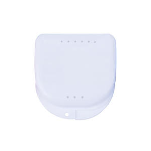 Boîte de rangement dentaire en plastique PP en gros, boîte de rangement pour appareil dentaire à ouverture rabattable avec ouverture petite et moyenne pour le stockage des dents - Product Image 3